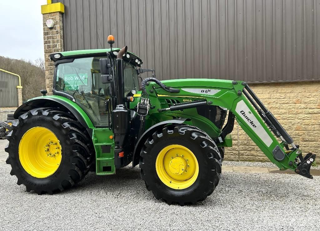 John Deere 6155R Traktory
