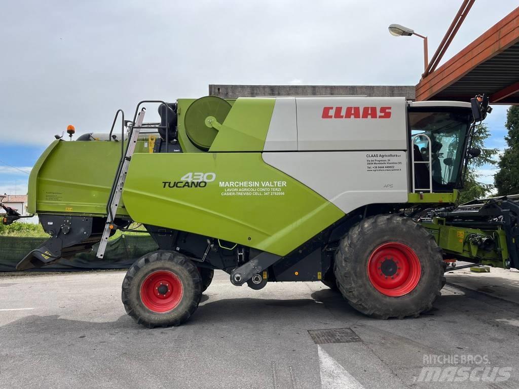 CLAAS Tucano 430 Sklízecí mlátičky