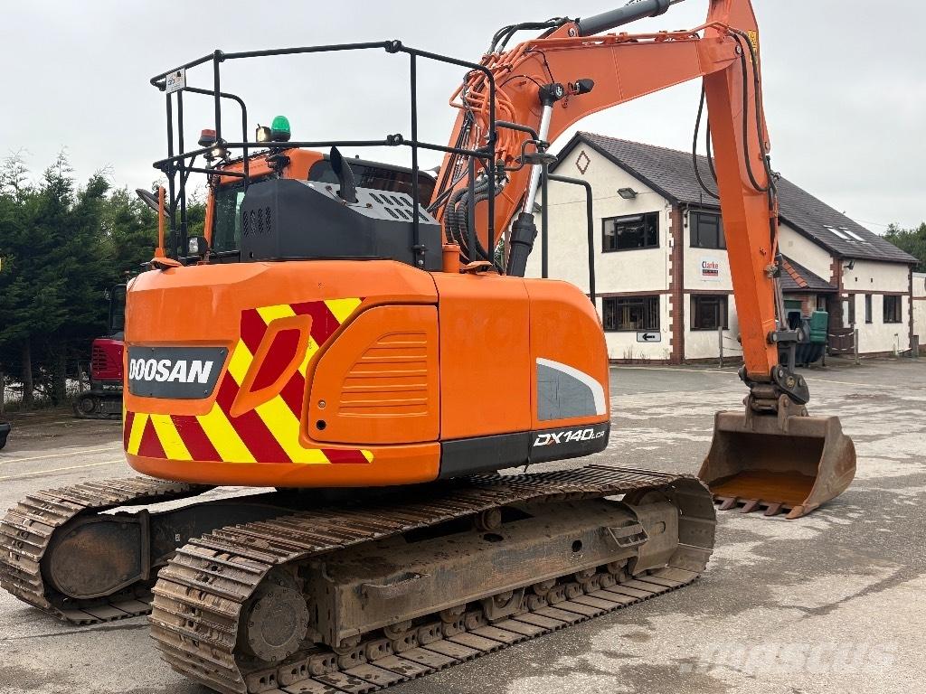 Doosan DX140LCR-5 Pásová rýpadla