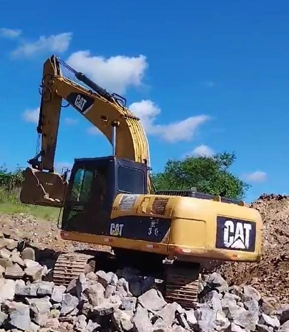 CAT 320D Pásová rýpadla