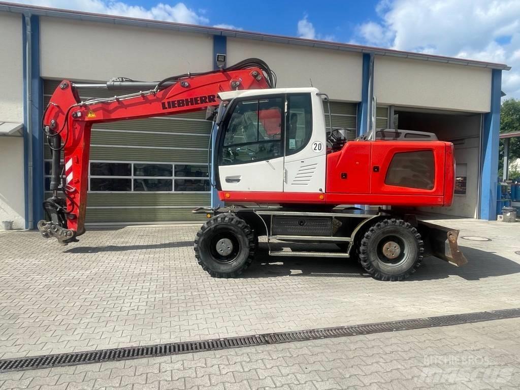 Liebherr A 920 Kolová rýpadla