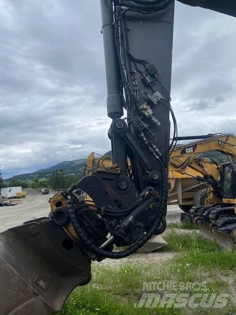 Volvo EC 210 C L Pásová rýpadla