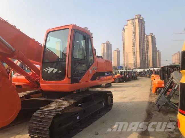 Doosan DH 225 LC-9 Pásová rýpadla