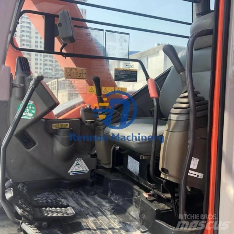 Hitachi ZX 75 US Pásová rýpadla