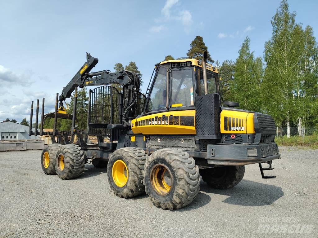 Ponsse Buffalo 8W Vyvážecí traktory