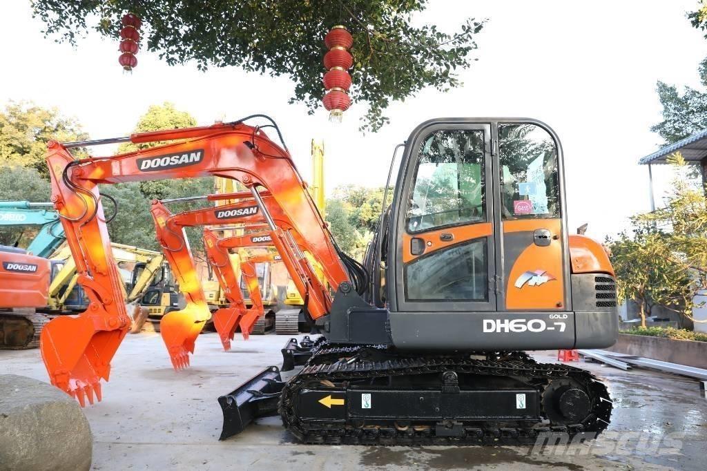 Doosan DH 60-7 Mini rýpadla < 7t