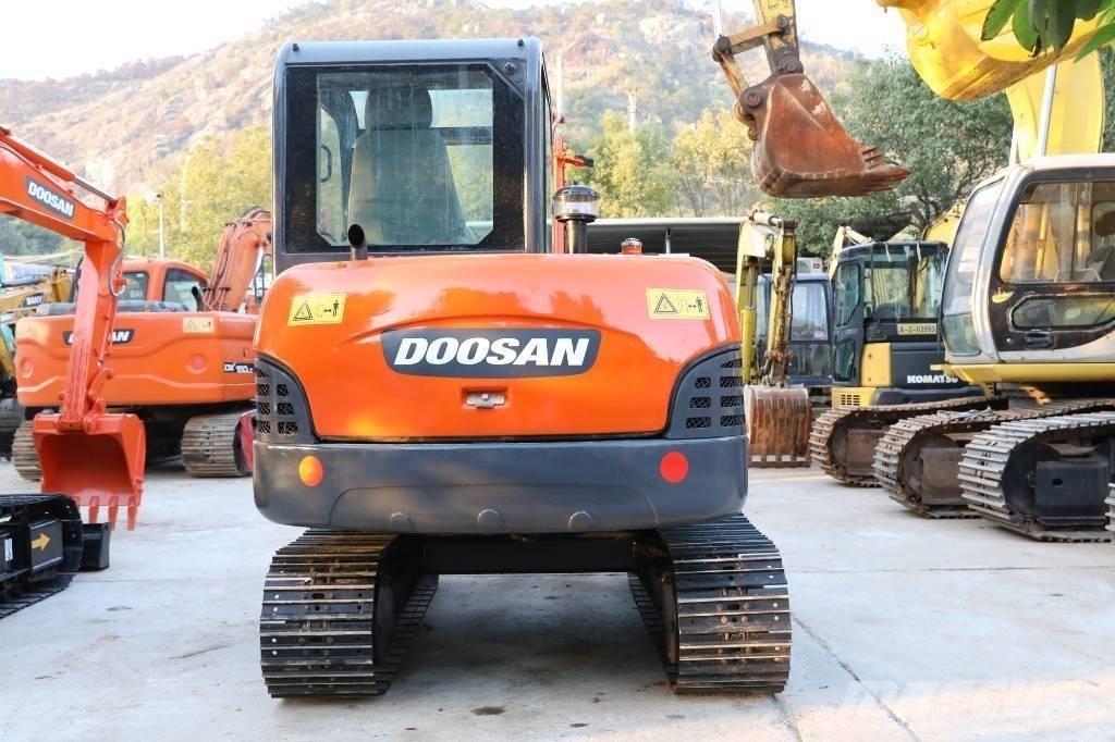 Doosan DH 60-7 Mini rýpadla < 7t