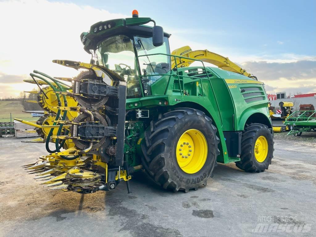 John Deere 8300 Sklízecí řezačka