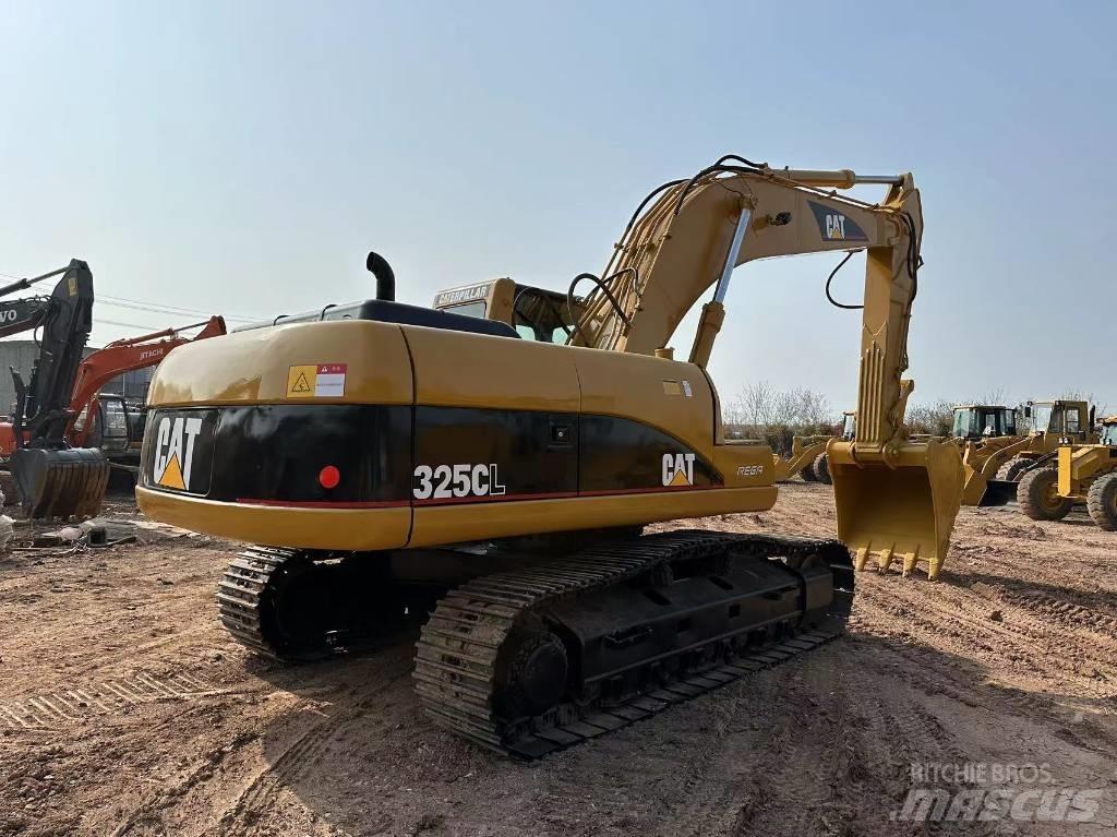 CAT 325 CL Pásová rýpadla