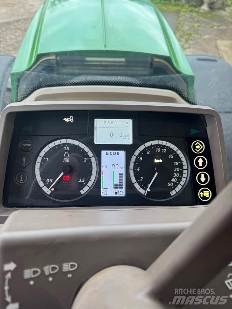 John Deere 6155M Traktory