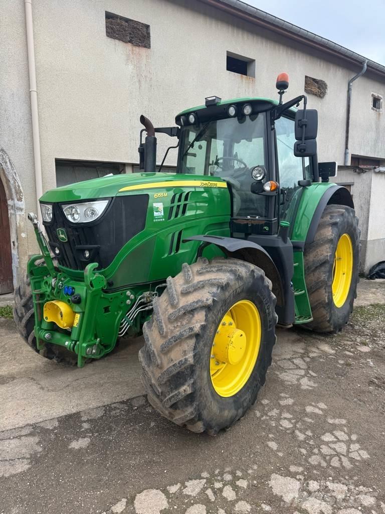 John Deere 6155M Traktory