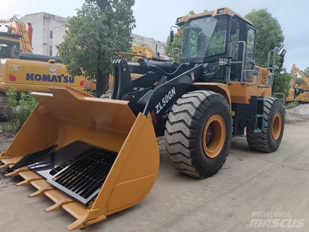 XCMG ZL 50 GN Kolové nakladače
