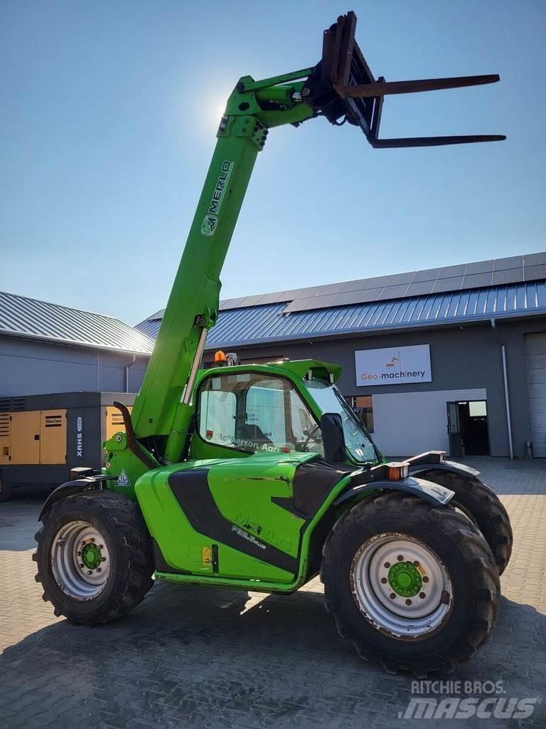 Merlo P32.6 PLUS Víceúčelové nakladače