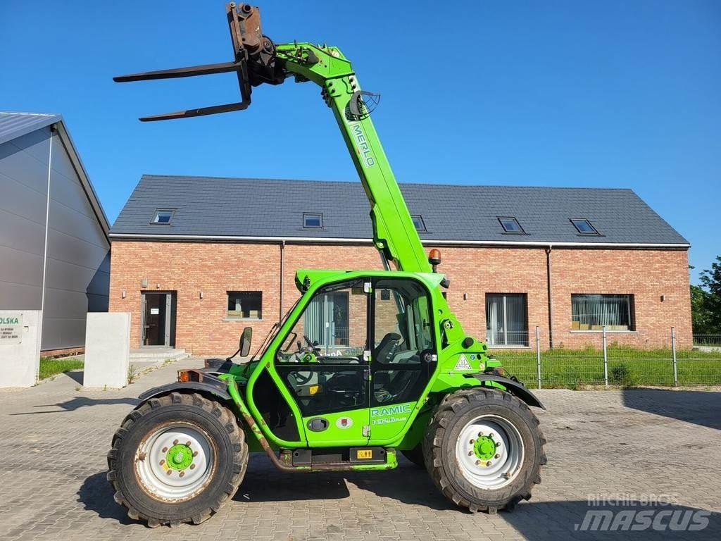 Merlo P32.6 PLUS Víceúčelové nakladače