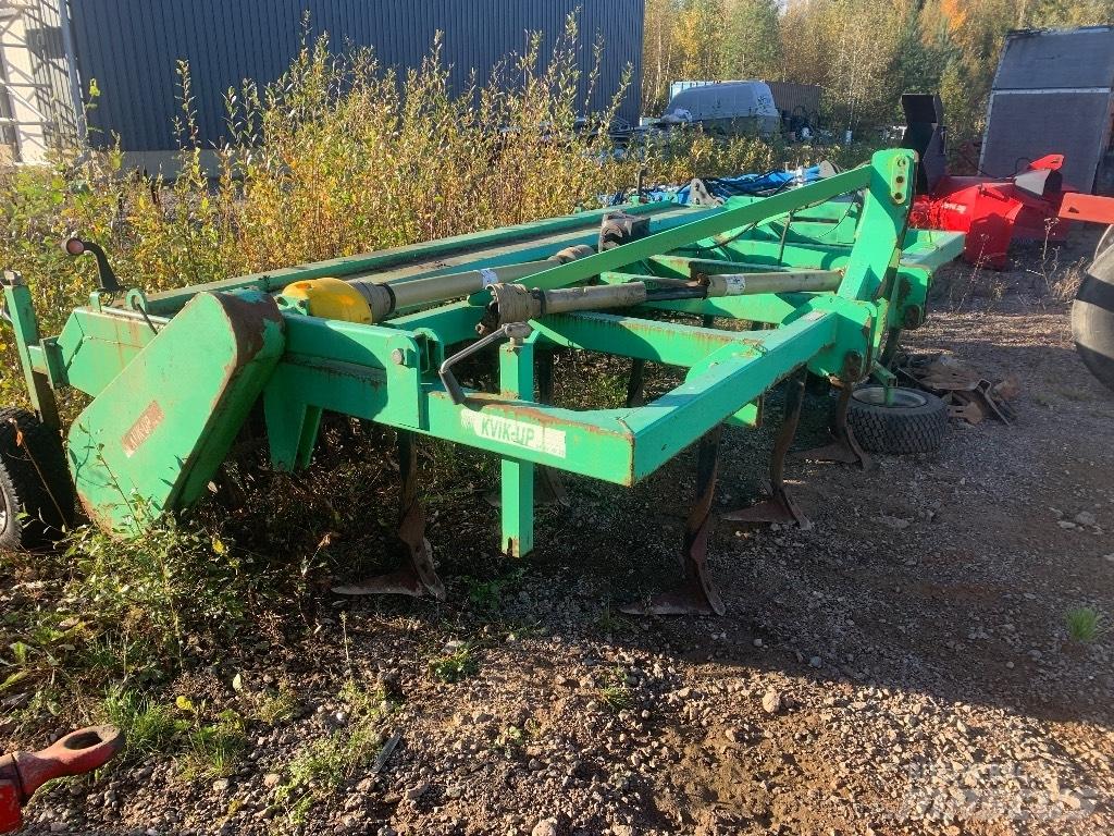  Kvik-up 4000 Kultivátory