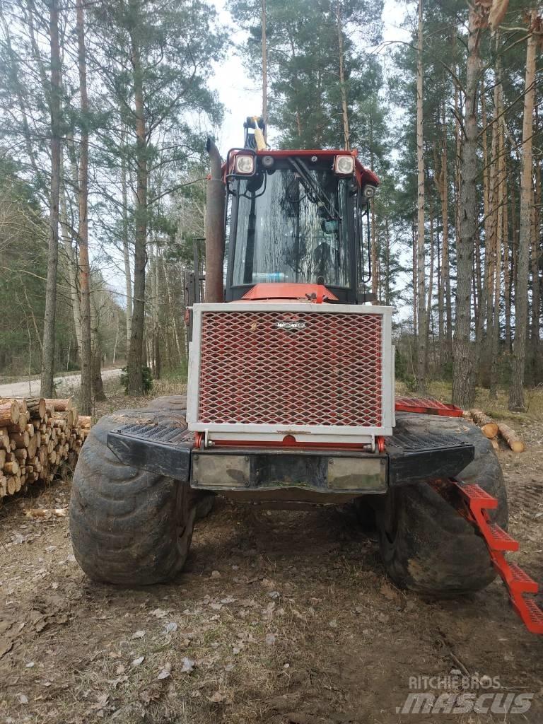 Komatsu 860.4 Vyvážecí traktory