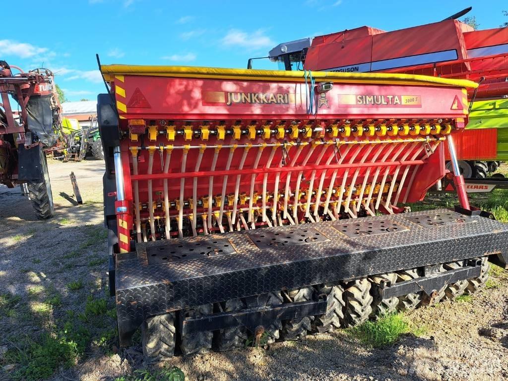 Junkkari St 300 Mechanické secí stroje