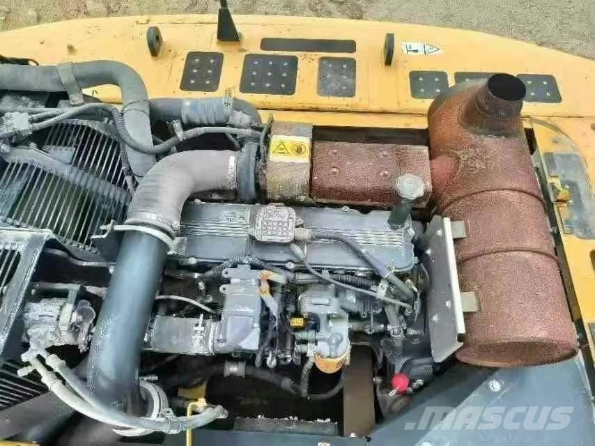 Komatsu PC 360-8 Pásová rýpadla