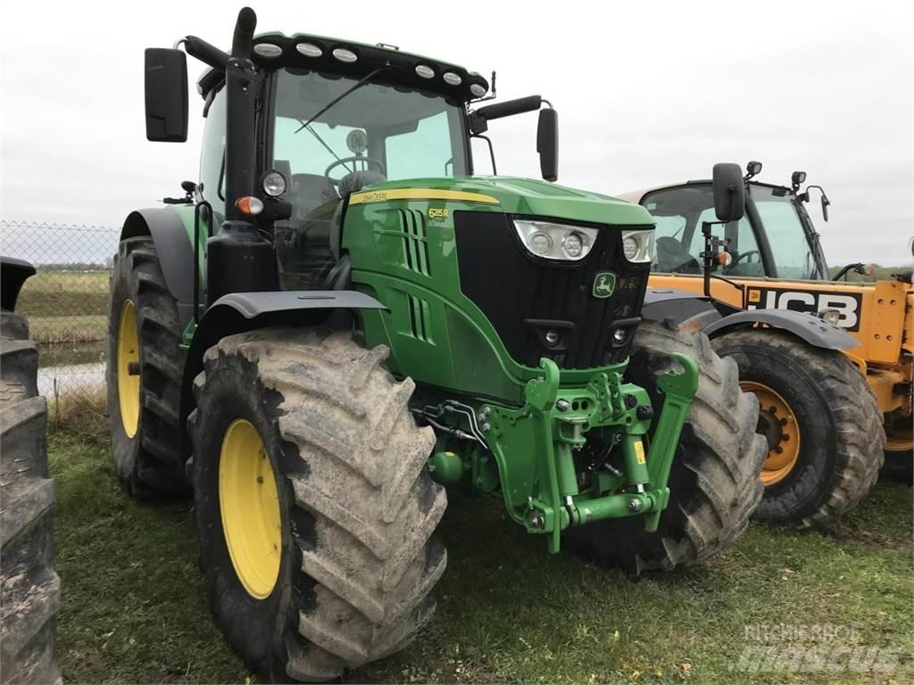 John Deere 6215R Traktory