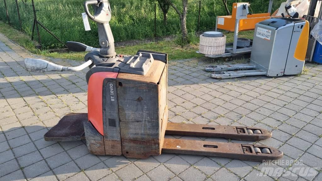 Toyota BT LPE200 Nízkozdvižný vozík s plošinou