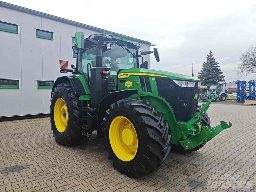 John Deere 7R 330 Traktory