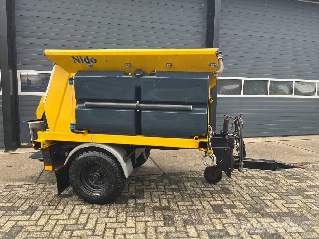 Nido Stratos Sypače písku a soli