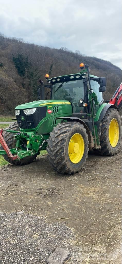 John Deere 6155R Traktory