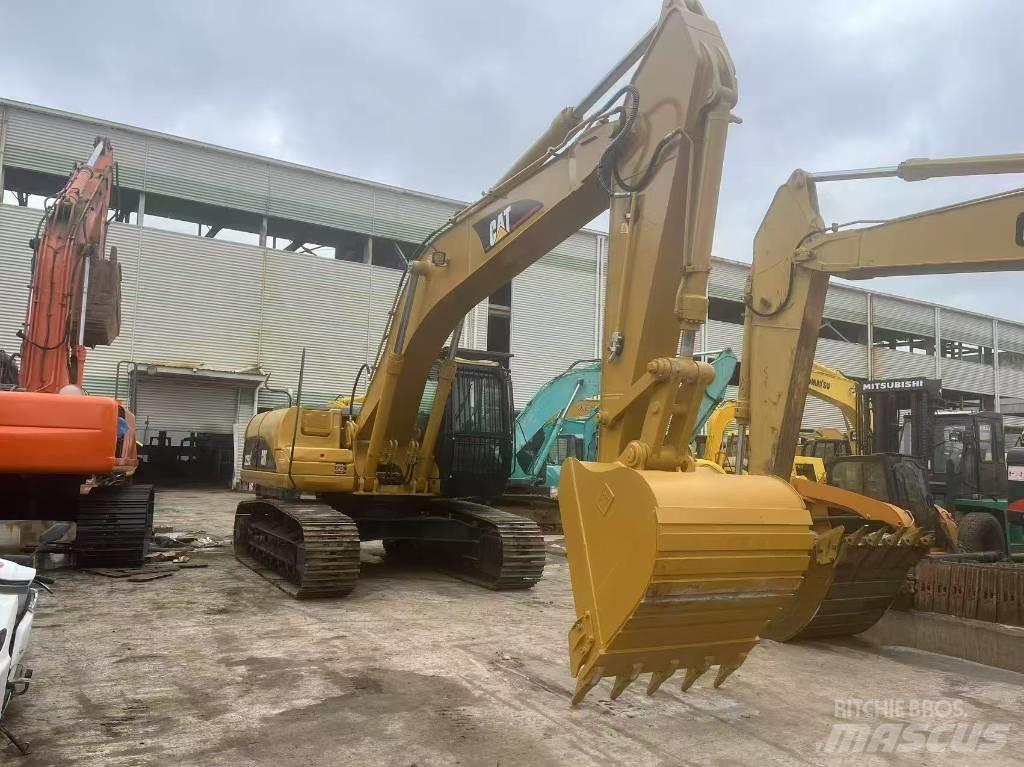 CAT 325C Pásová rýpadla