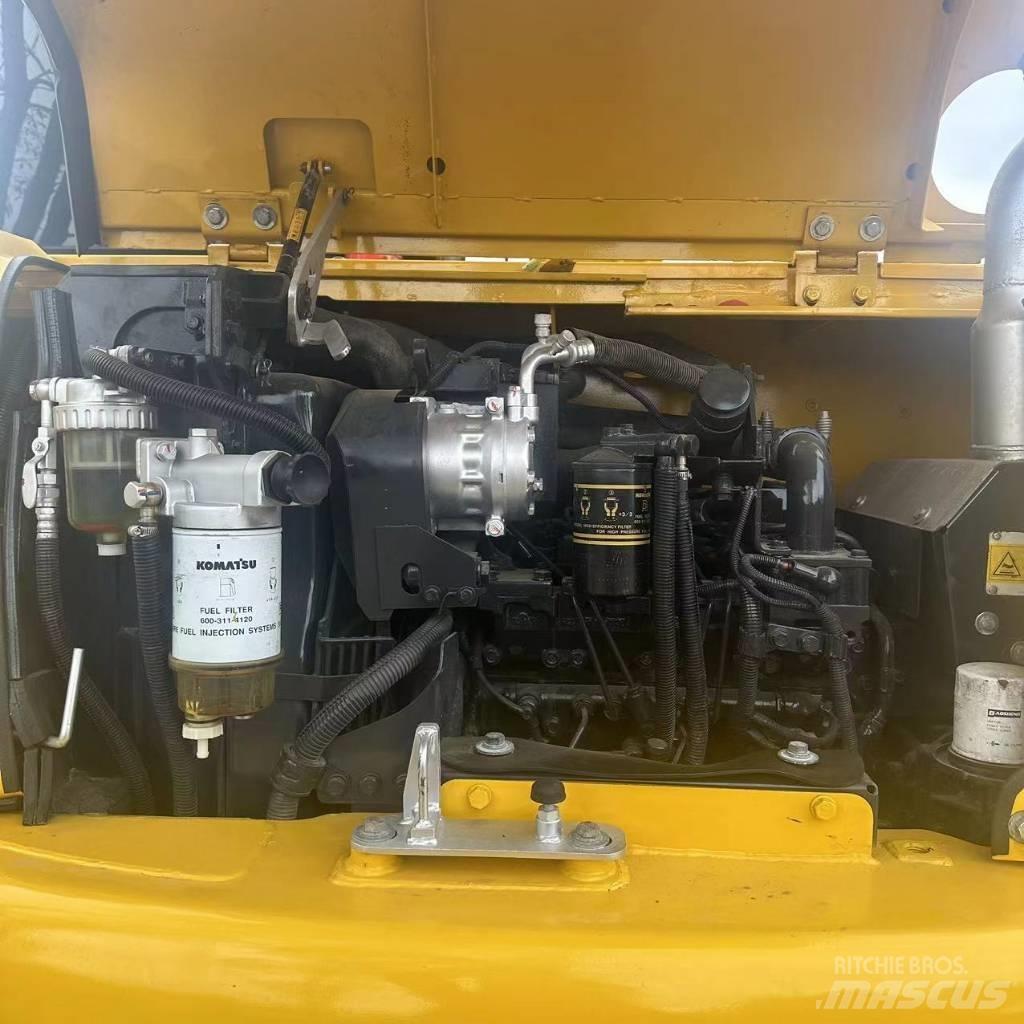 Komatsu PC 70-8 Pásová rýpadla