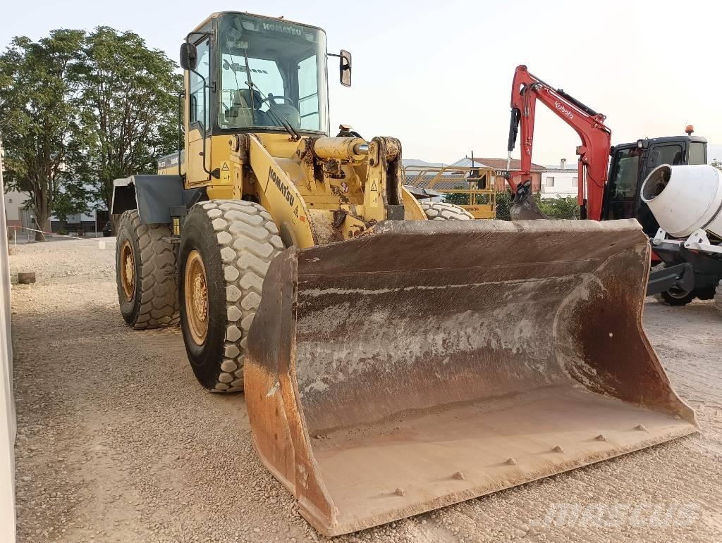 Komatsu WA 270 Kolové nakladače