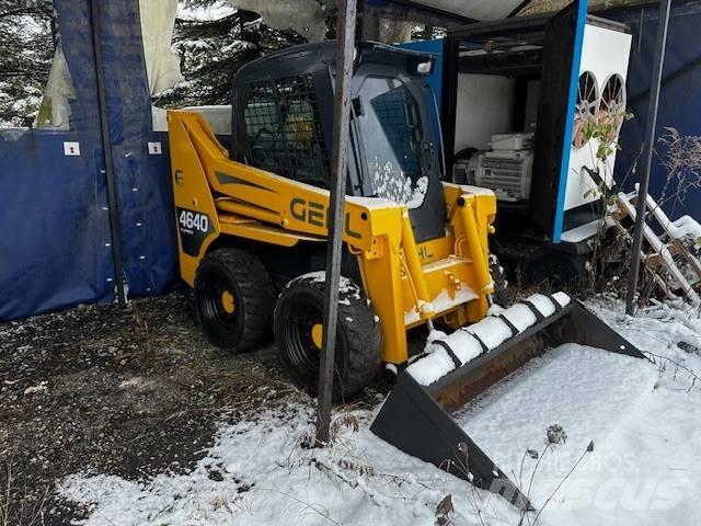Gehl 4640 Mininakladače