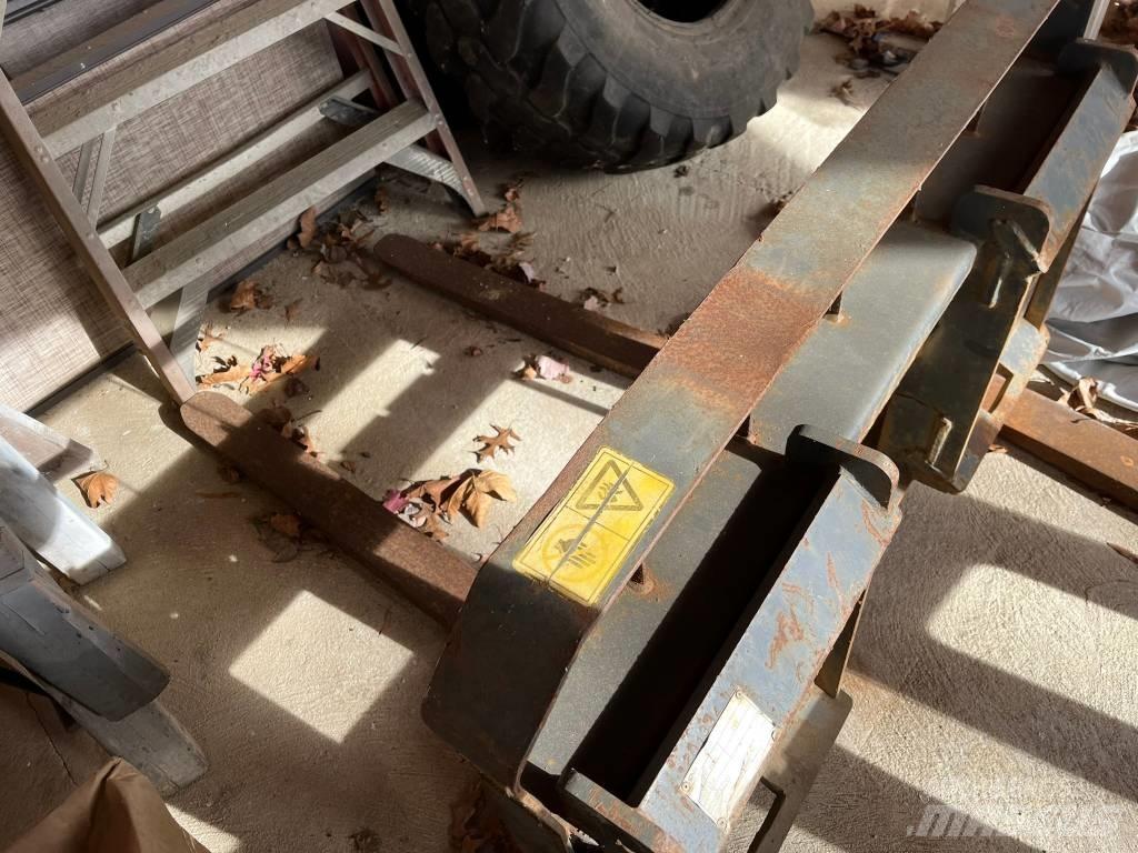 CNH 321 Ostatní komponenty