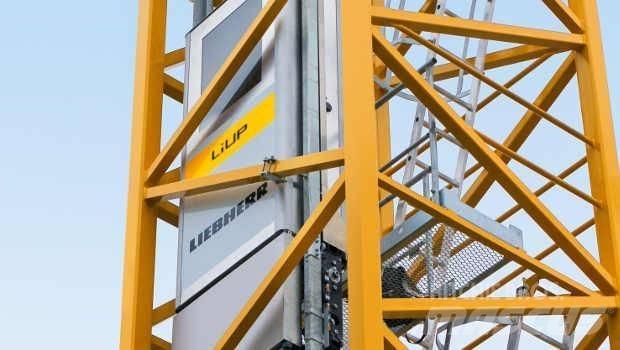 Liebherr LiUp 200 Kladkostroje, navijáky a stavební výtahy