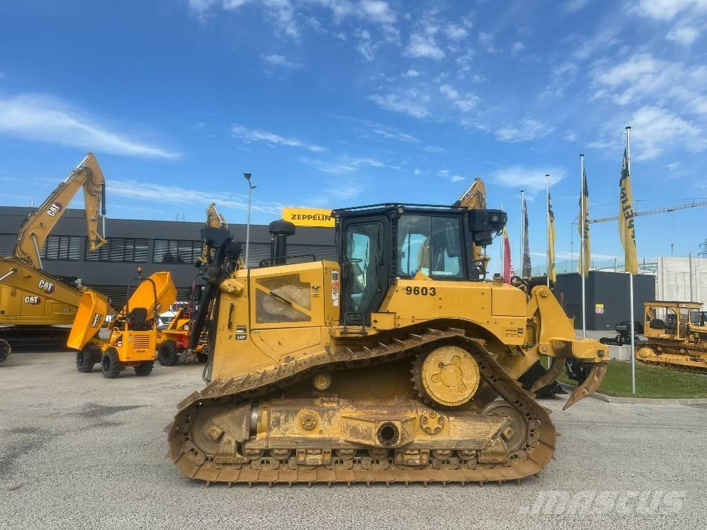 CAT D 6 XE Pásové dozery