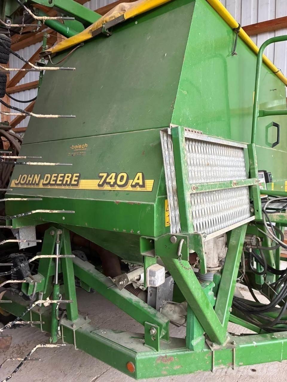 John Deere 740 A Mechanické secí stroje