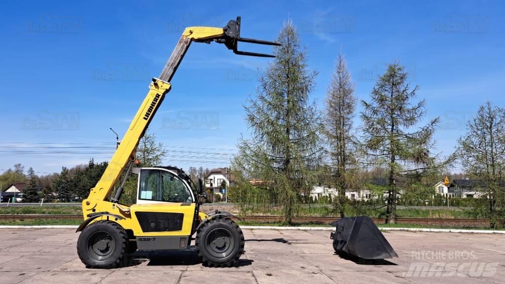 Liebherr TL 432-7 Teleskopické manipulátory