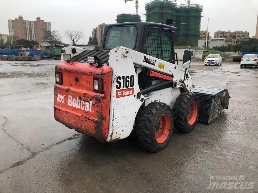 Bobcat S160 Smykem řízené nakladače