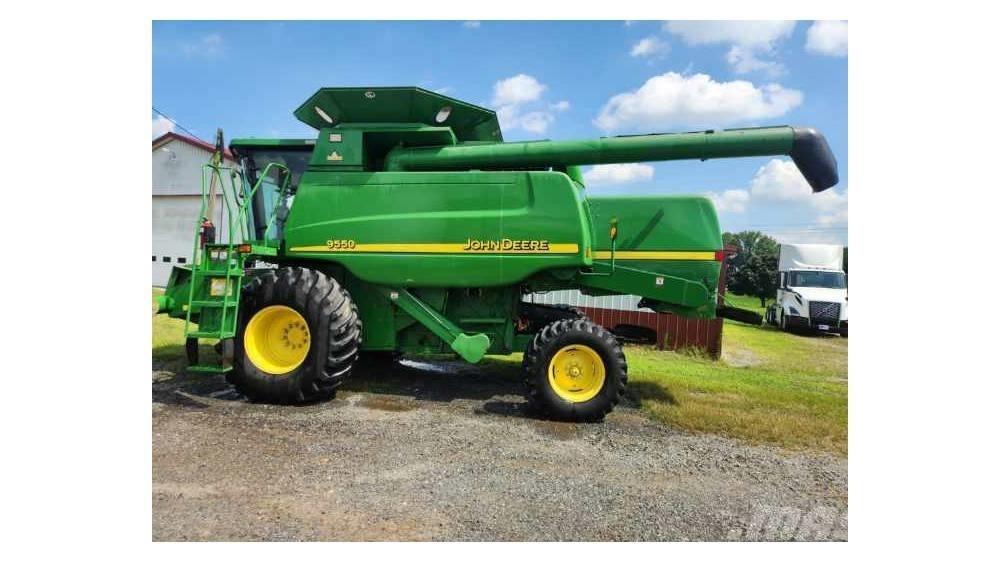 John Deere 9550 Sklízecí mlátičky