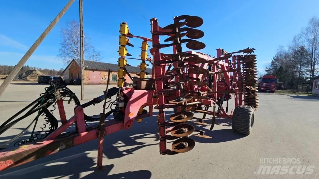 Väderstad Topdown500 Kultivátory