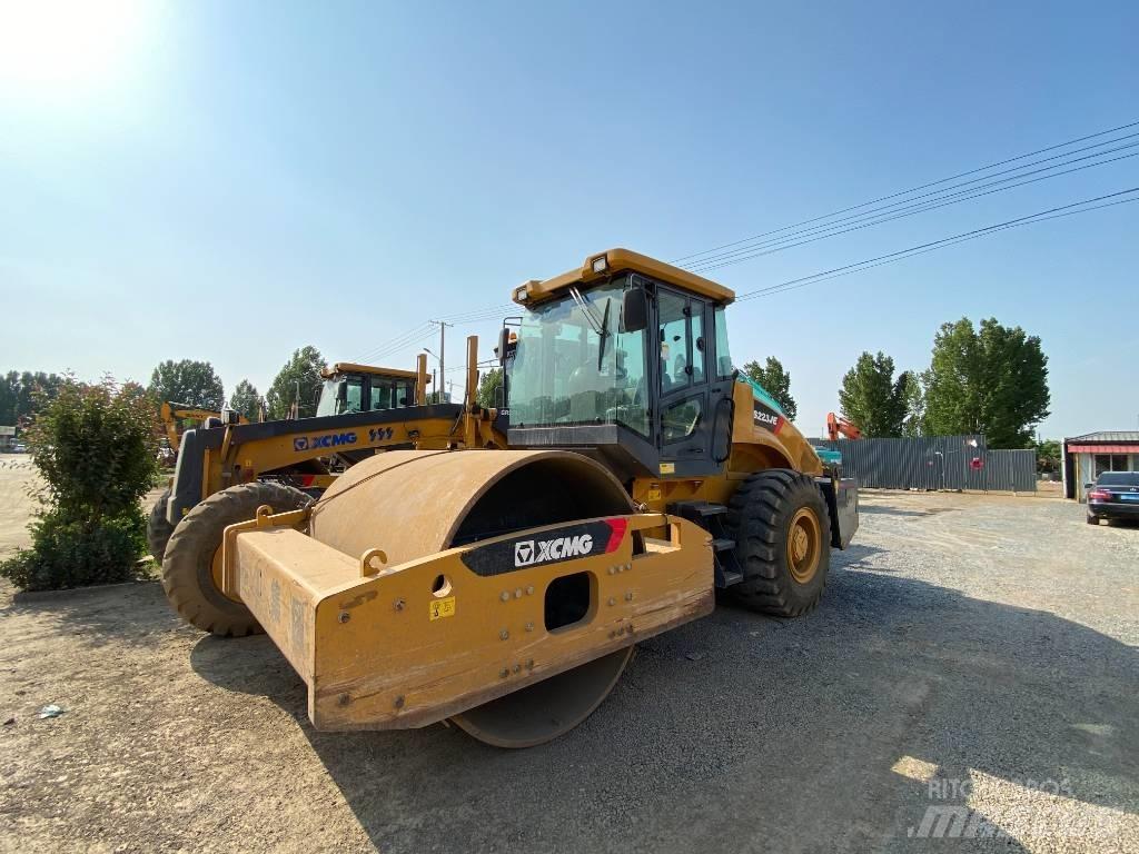 XCMG SX233JE Tahačové válce