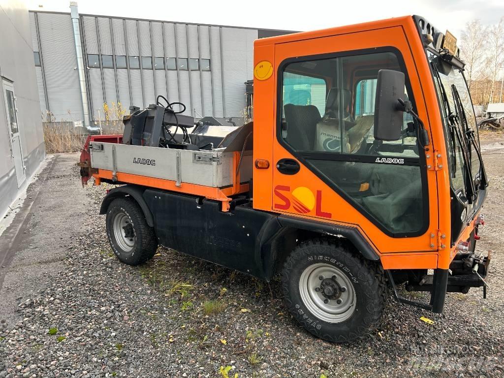 Ladog T1400 Užitkové stroje