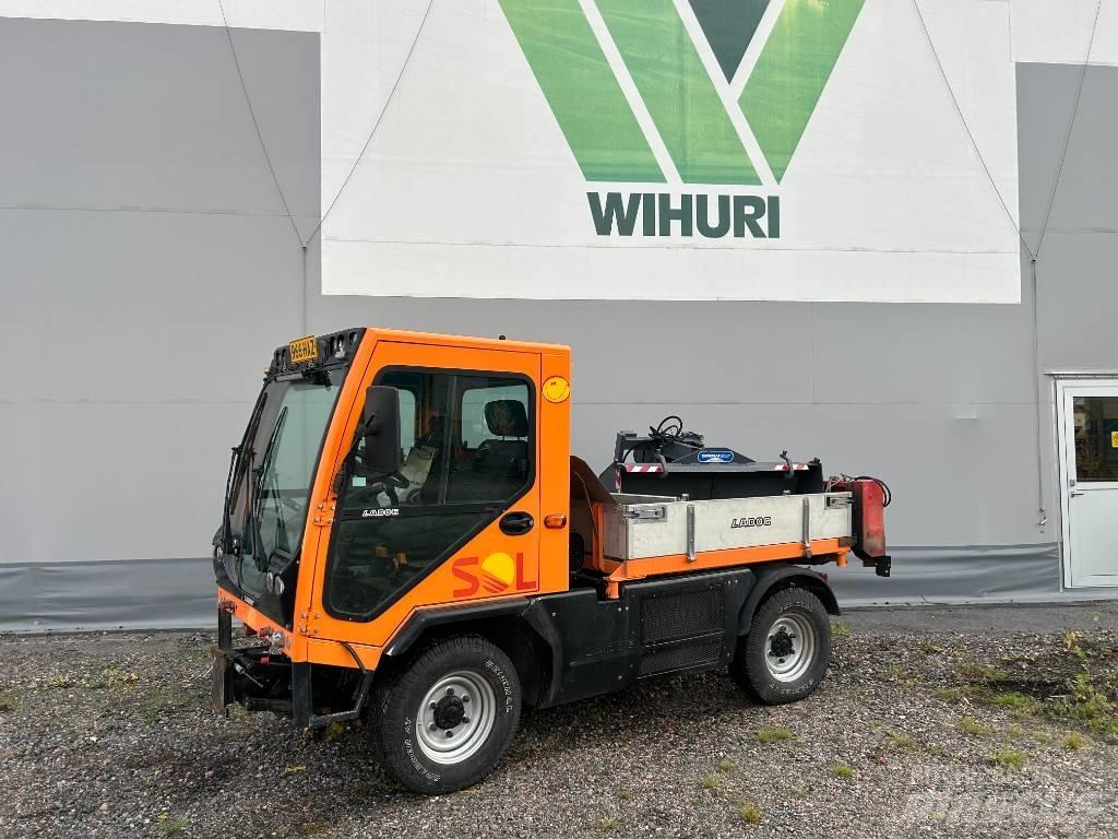 Ladog T1400 Užitkové stroje