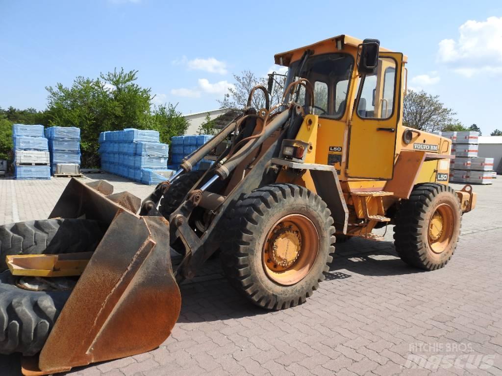Volvo BM L 50 Kolové nakladače