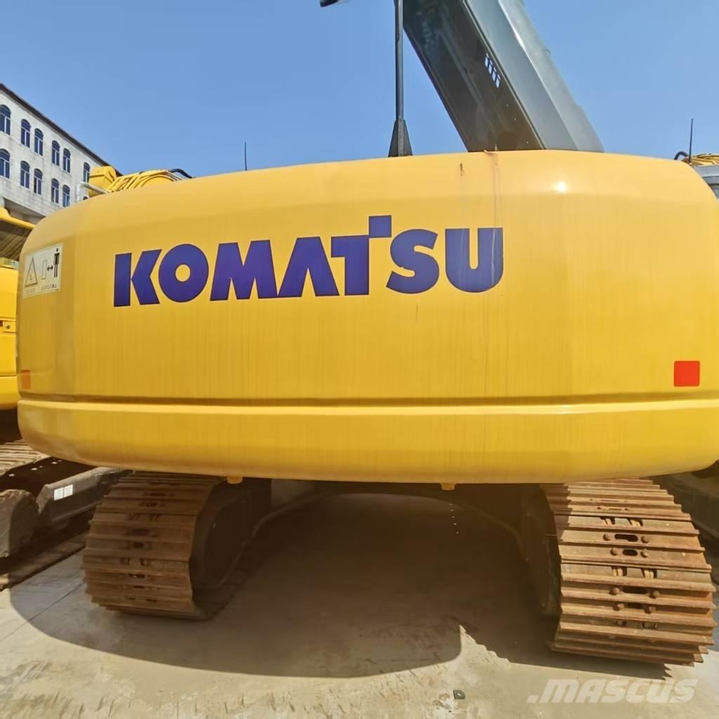 Komatsu PC 220-8 Pásová rýpadla