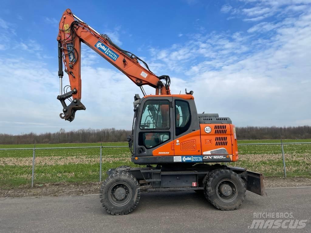 Doosan DX165W-5 Kolová rýpadla