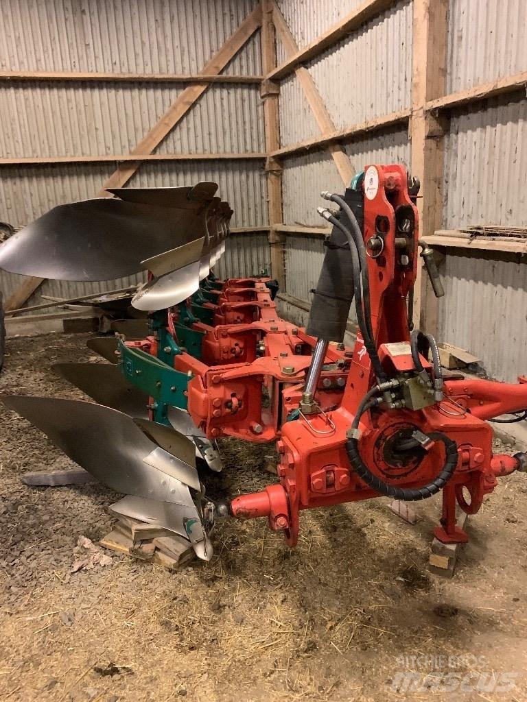 Kverneland ED85 Oboustranné pluhy