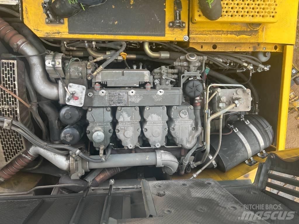 Liebherr A 900 C ZW Speciální bagry