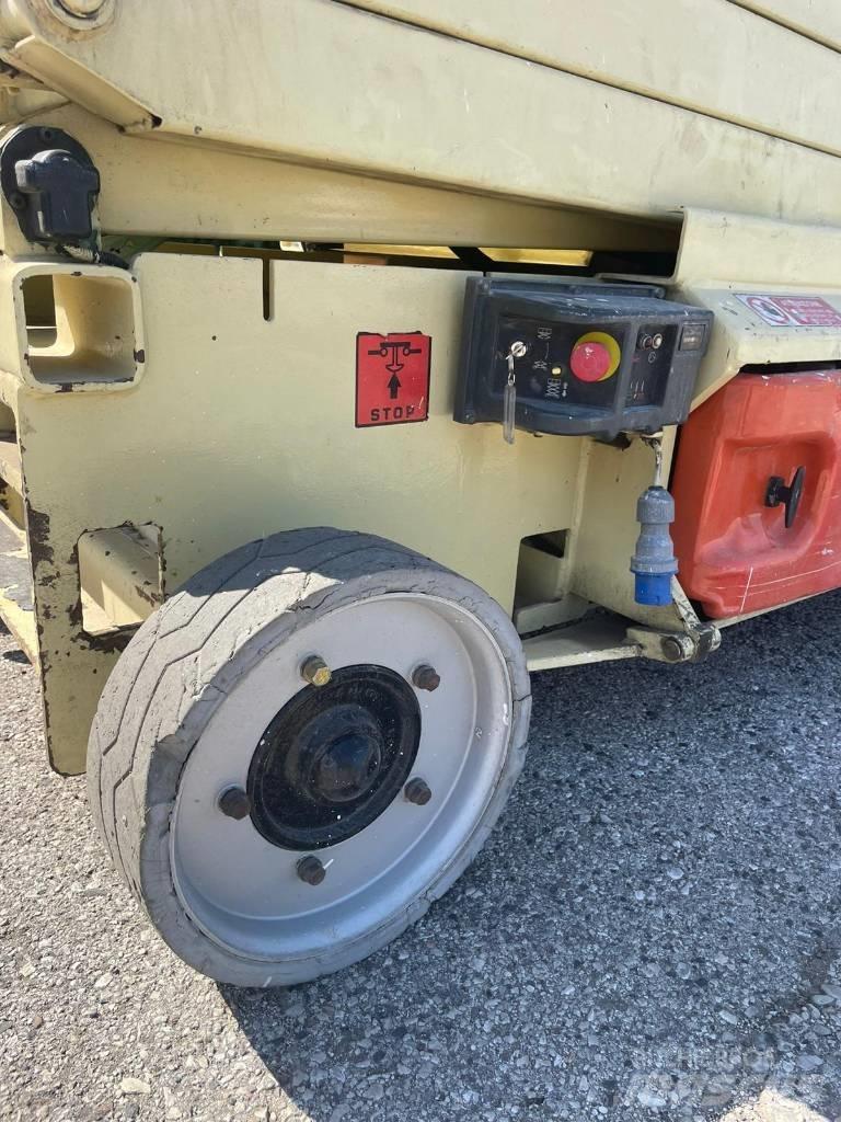 JLG 3246 ES Nůžková zvedací plošina