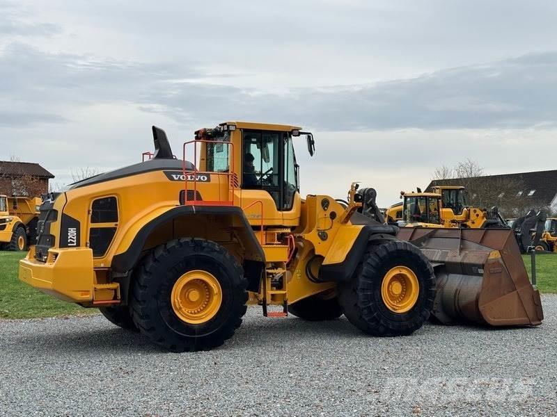Volvo L 220 H Kolové nakladače