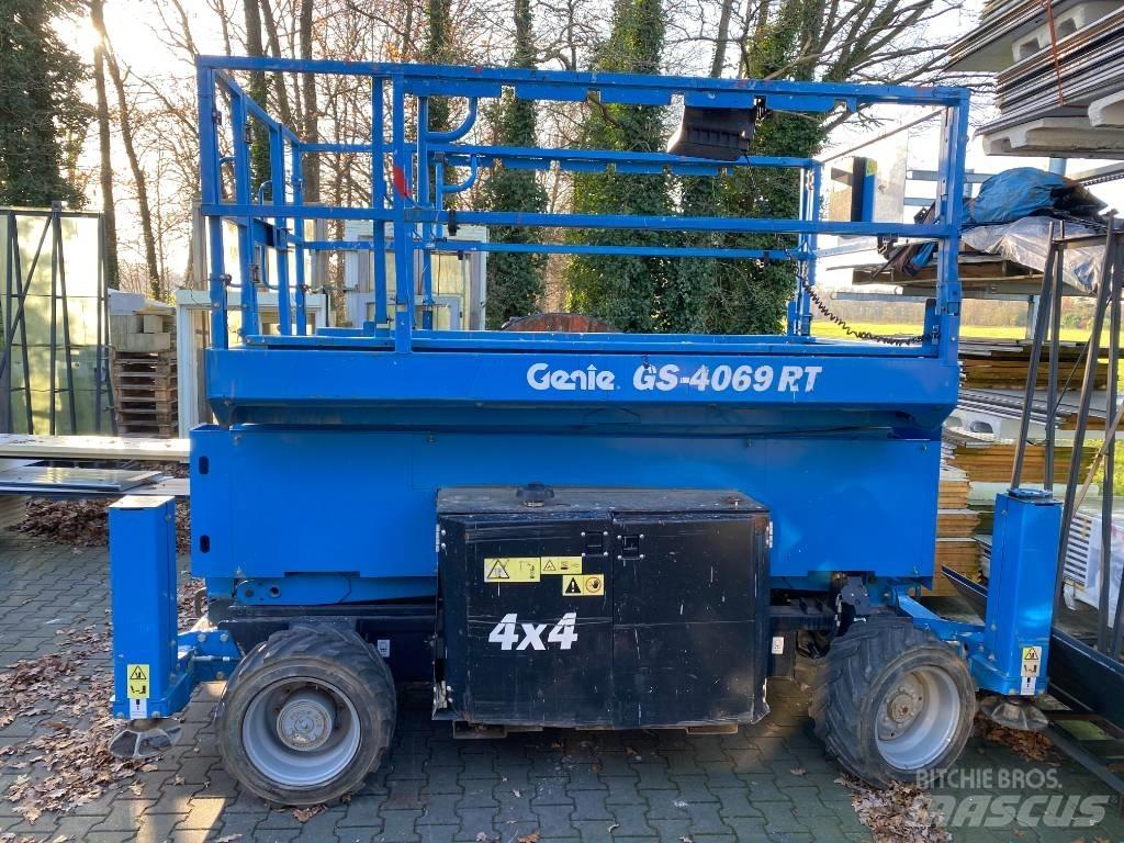 Genie GS 4069 RT Nůžková zvedací plošina